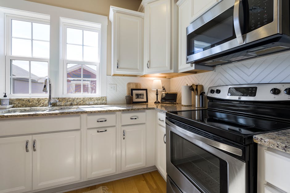 Choosing the right range hood insert: Essential tips for your kitchen upgrade